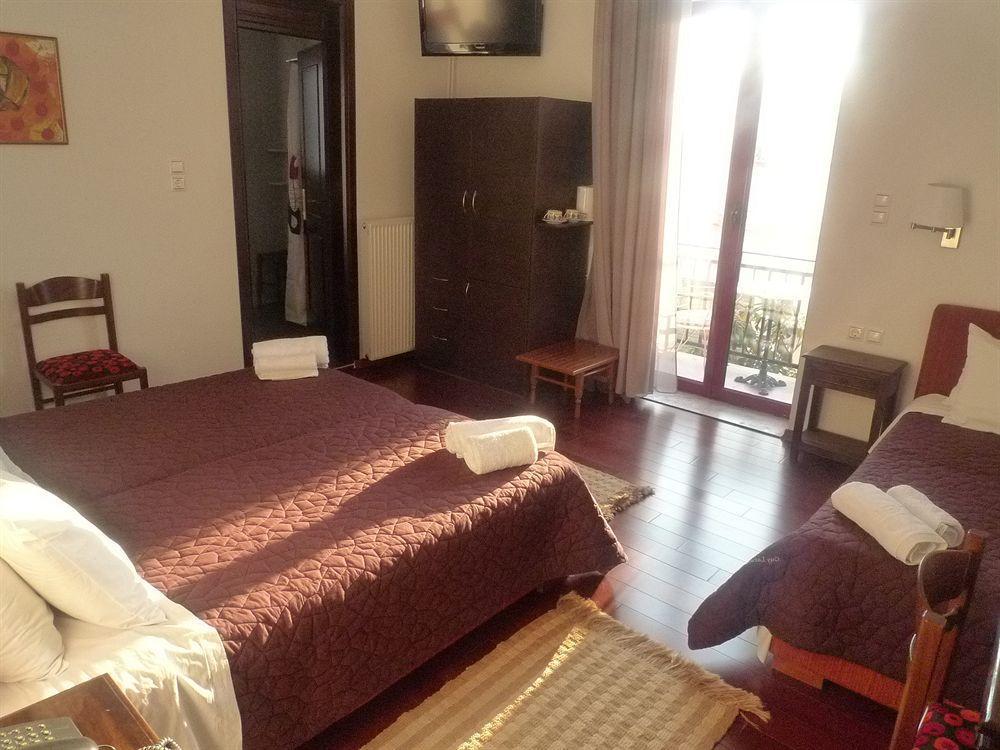 Dryades & Orion Hotel Атина Екстериор снимка