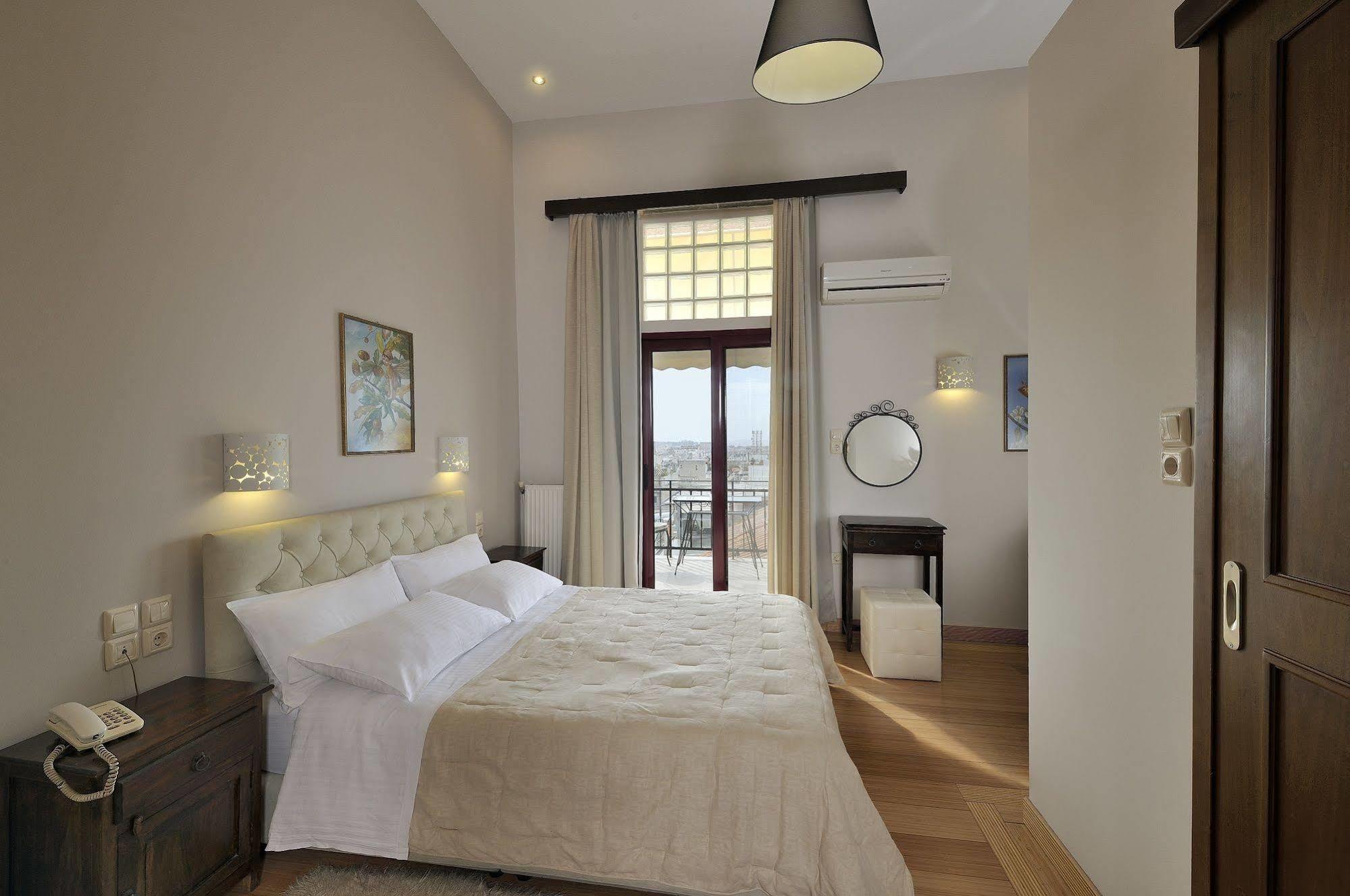 Dryades & Orion Hotel Атина Екстериор снимка